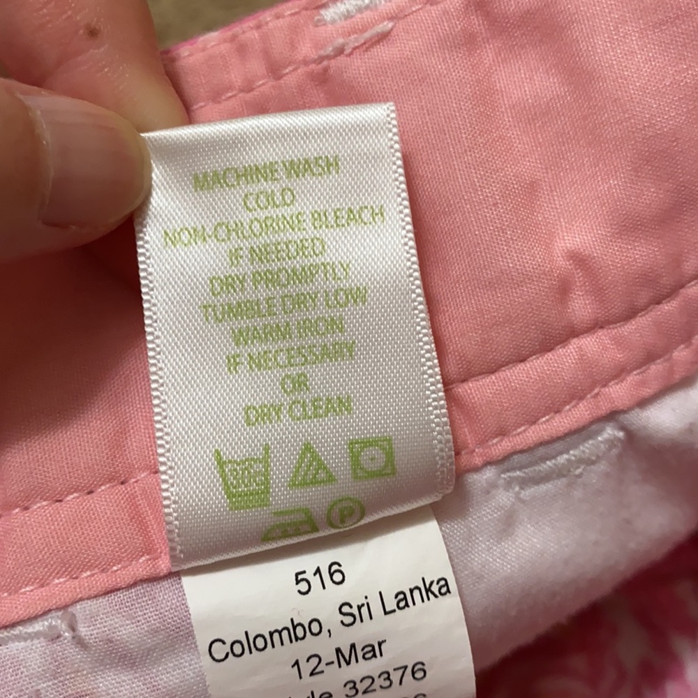 Lilly Pulitzer Sailors Valentine Callahan Shorts - Picture 13 of 15